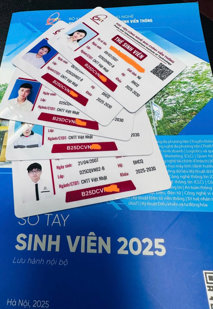 Phát thẻ sinh viên đối với sinh viên chính quy khóa 2025